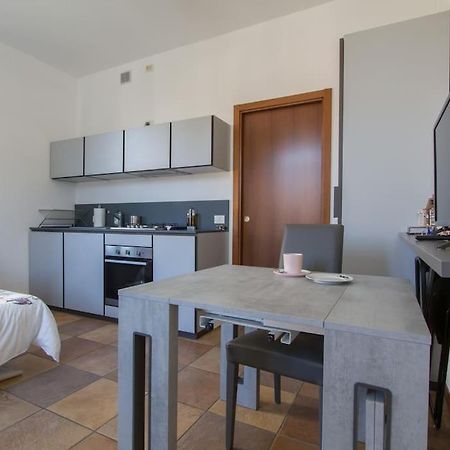 Fabulous Studio In Monza 15 Km To Milan City Centre المظهر الخارجي الصورة