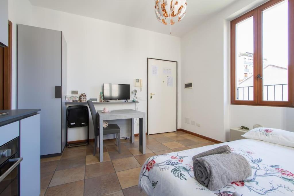 Fabulous Studio In Monza 15 Km To Milan City Centre المظهر الخارجي الصورة