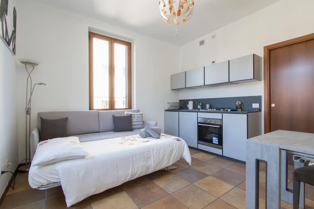 Fabulous Studio In Monza 15 Km To Milan City Centre المظهر الخارجي الصورة