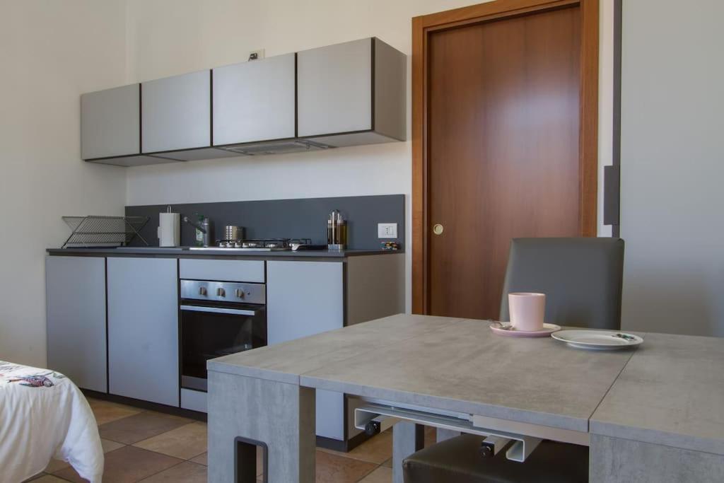 Fabulous Studio In Monza 15 Km To Milan City Centre المظهر الخارجي الصورة